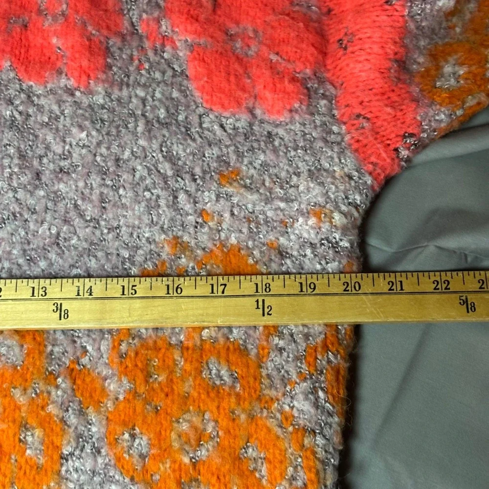 Free People Gather Me CLose Cardigan Womens XS Pink Orange Floral Knit‎ Sweater